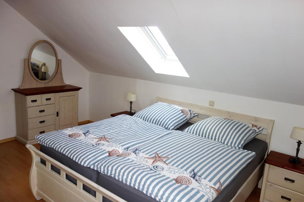 Ferienwohnung Sternenkieker Krummhörn Esterno foto